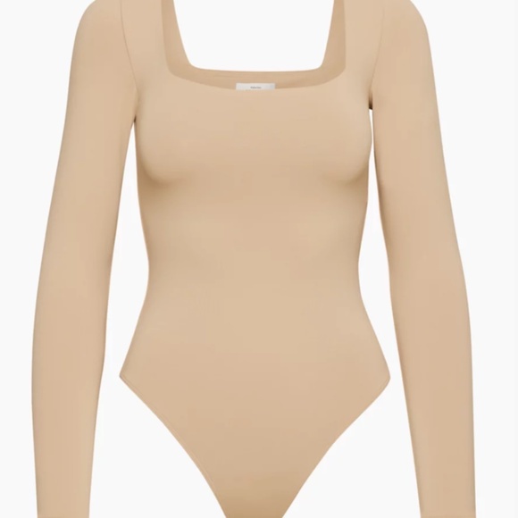 Aritzia Babaton Contour Squareneck Longsleeve Bodysuit, Size S, Colour Soft Tan - Picture 1 of 9